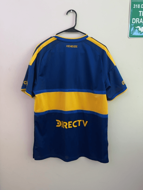 Boca Juniors 2026/27 home shirt held by @roviedo0802_f2ed2, back print